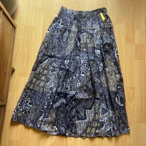 Vintage Rafaella 1980s pleated pattern skirt